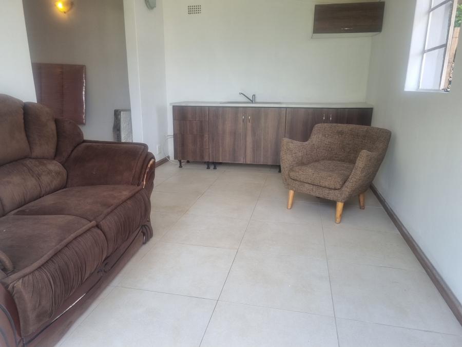 To Let 1 Bedroom Property for Rent in Aberdeen Eastern Cape